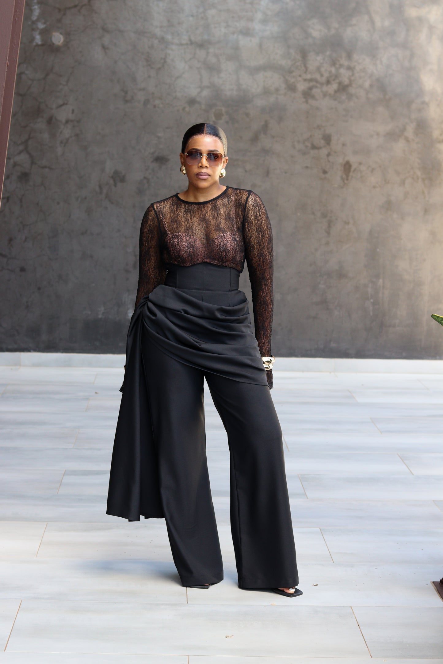 !!!!!!!!Black Corseted Drapped Pants( pre-order)